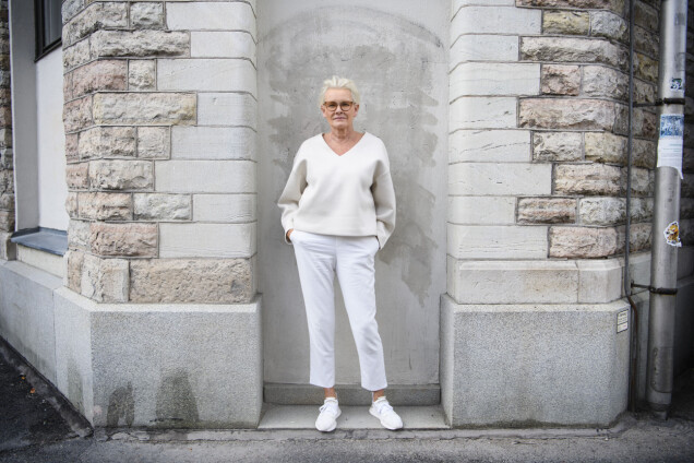 Svenska kändisar som är 180 centimeter eller längre