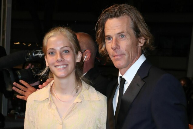 Rätt in i Hollywood! Julia Roberts dotter Hazel som gör sin röda mattan-debut under filmfestivalen i Cannes tillsammans med pappa Daniel. Rätt in i Hollywood! Julia Roberts dotter Hazel som gör sin röda mattan-debut under filmfestivalen i Cannes tillsammans med pappa Daniel.