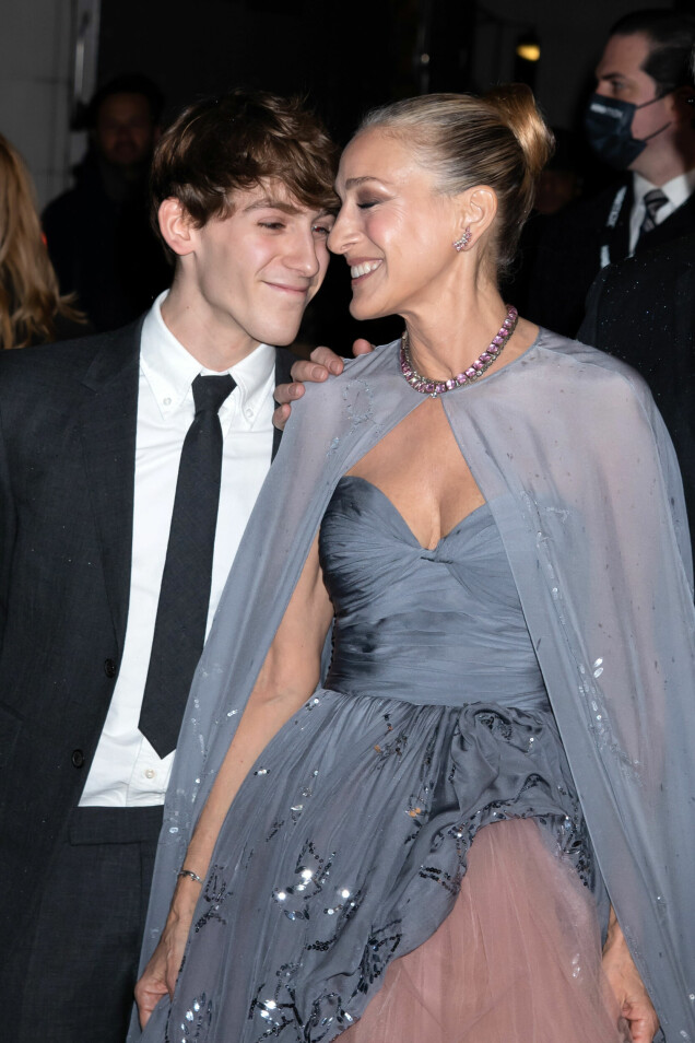 Sarah Jessica Parker och sonen James Broderick. Sarah Jessica Parker och sonen James Broderick.
