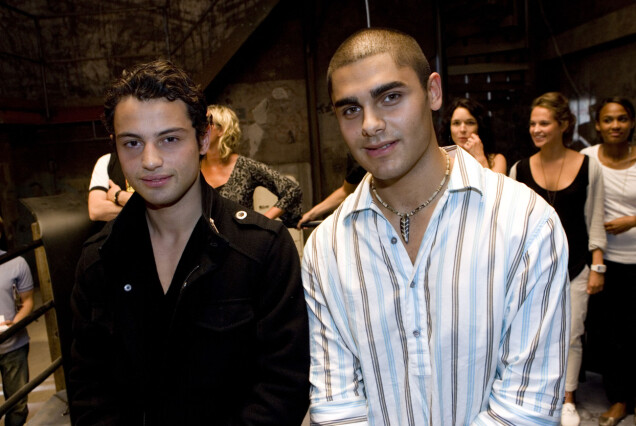 Mohamed Said och Mohammed El-Assir spelade syskonen Hamza och Karim i tv-serien. Mohamed Said och Mohammed El-Assir spelade syskonen Hamza och Karim i tv-serien.