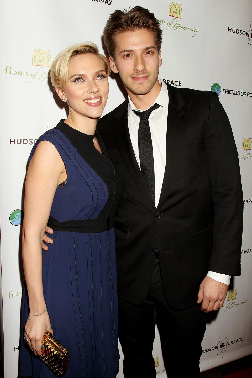 Scarlett och Hunter Johnsson på röda mattan 2014. Scarlett och Hunter Johnsson på röda mattan 2014.