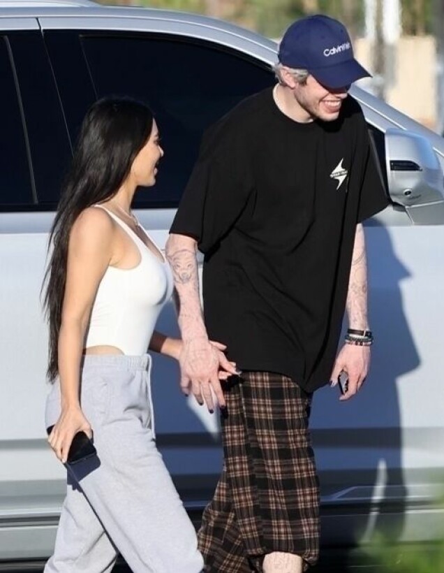 Kim och Pete har synts tätt ihop den senaste tiden. Kim och Pete har synts tätt ihop den senaste tiden.