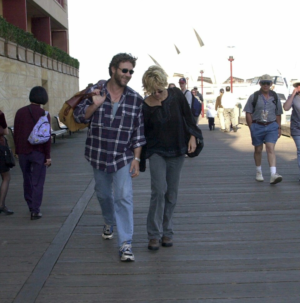 Papparazzi följde varje steg Meg Ryan och Russell Crowe tog tillsammans. Här på en promenad i Sydney, Australien. Papparazzi följde varje steg Meg Ryan och Russell Crowe tog tillsammans. Här på en promenad i Sydney, Australien.
