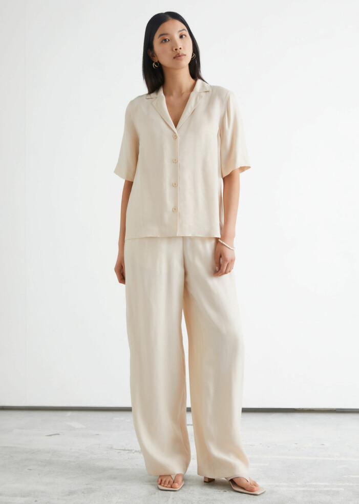 snyggt loungewear i beige från & Other Stories
