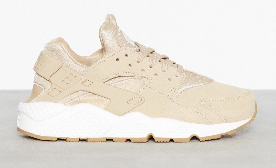 Beige chunky sneakers