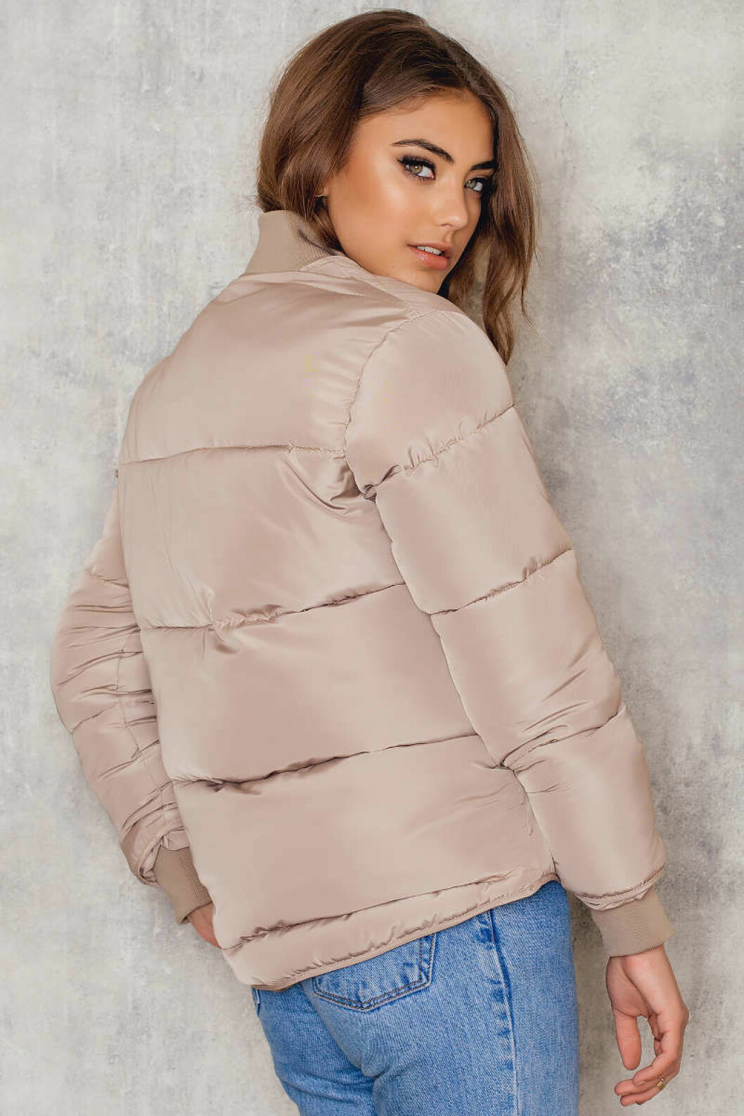 beige dunjacka bomber