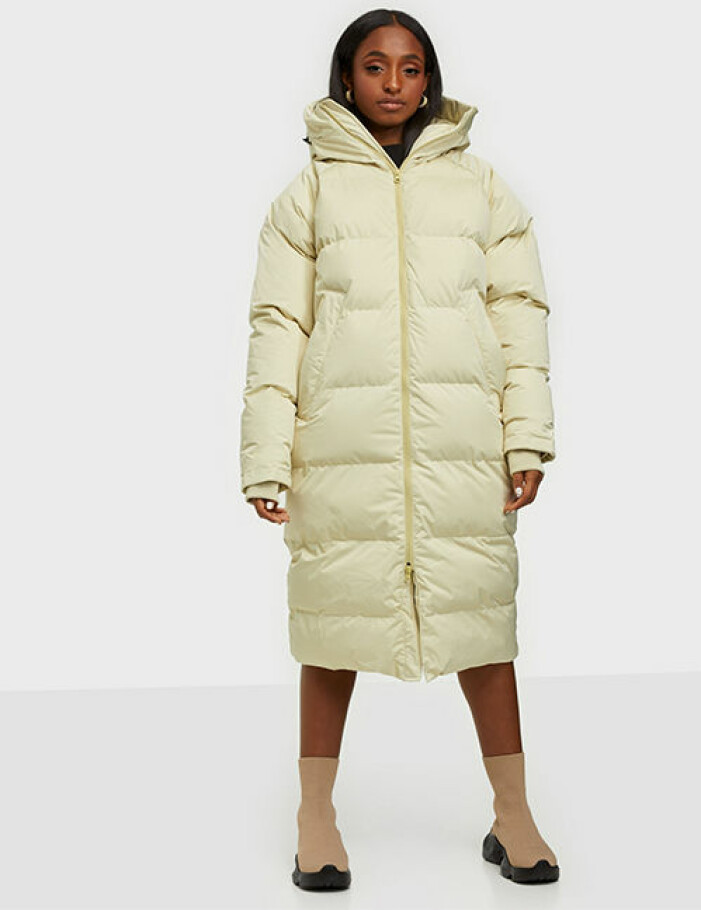 beige dunjacka shu