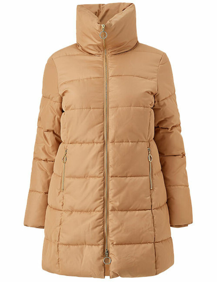 beige puffjacka