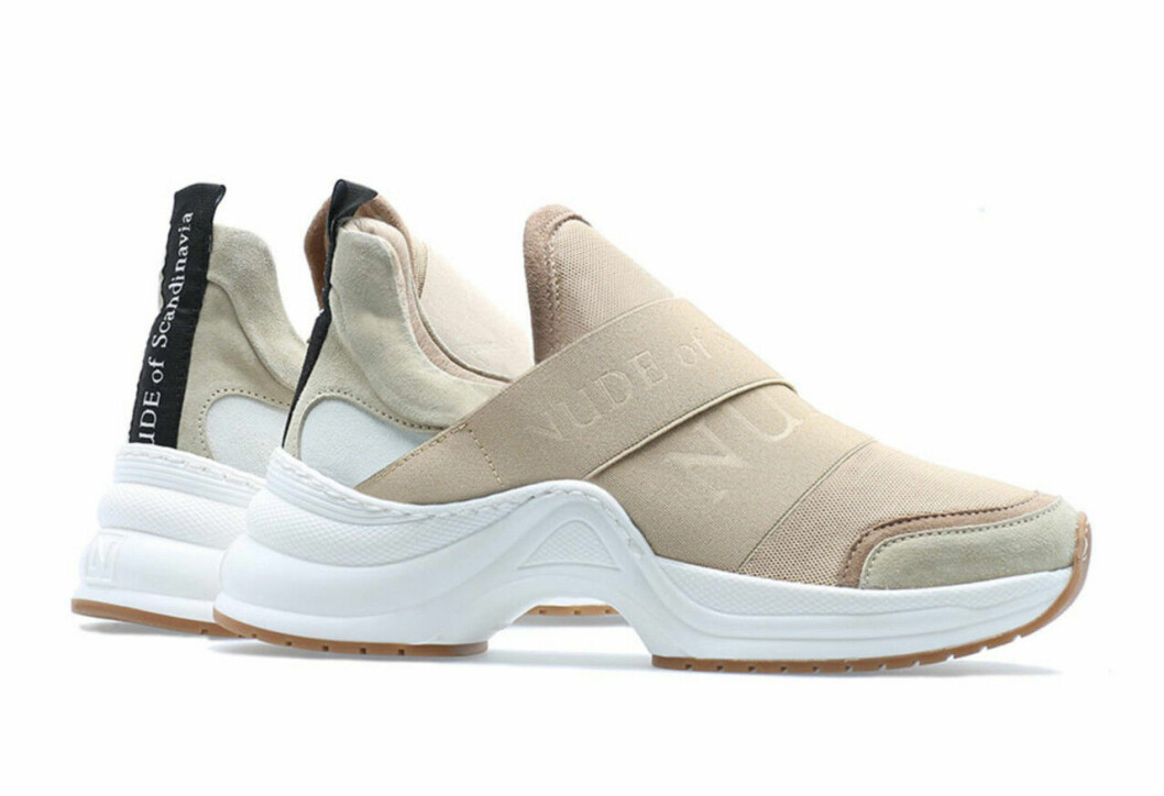Beige sneakers vårskor till 2019