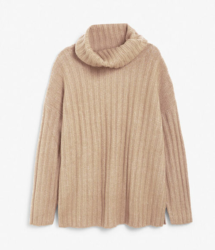 Beige stickad polotröja från KappAhl