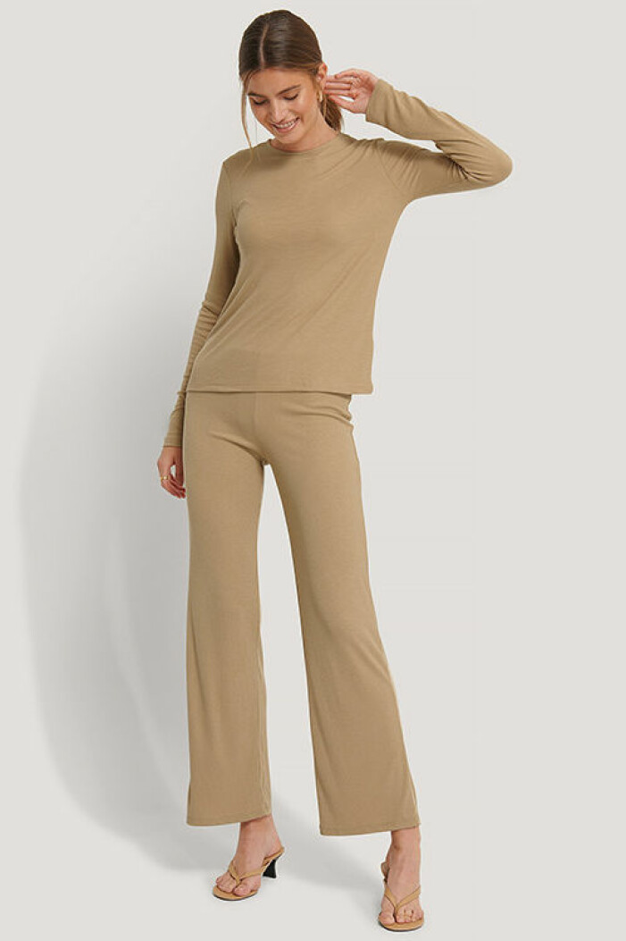 Beige stickat set från Na-kd