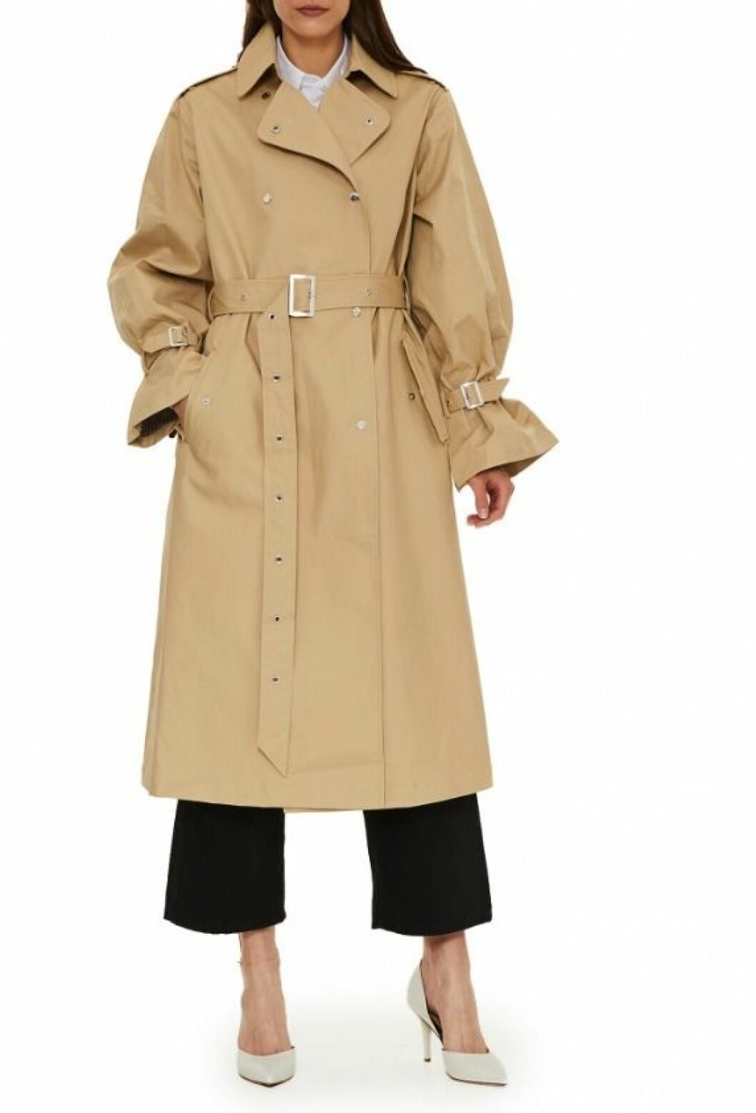 Beige trenchcoat till våren 2020