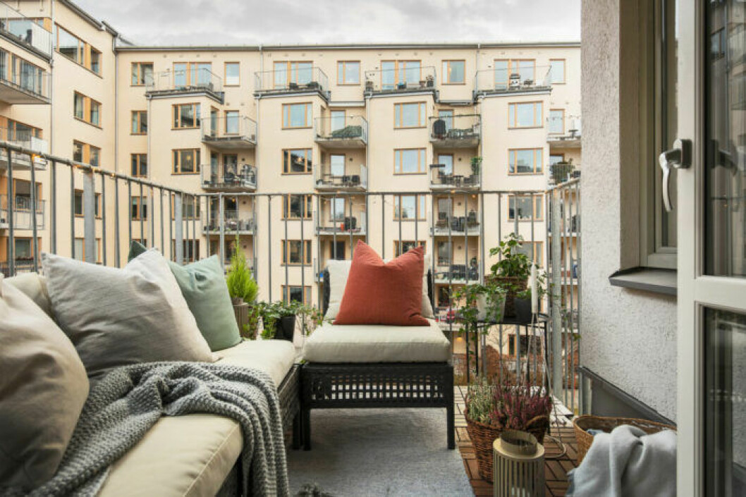 Bianca Ingrosso säljer sin lägenhet, balkong