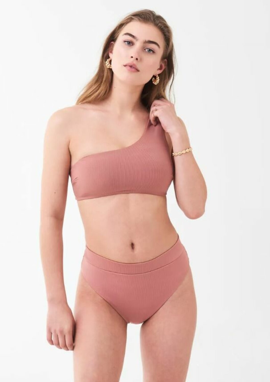 Puderrosa bikini för dam till sommaren 2019