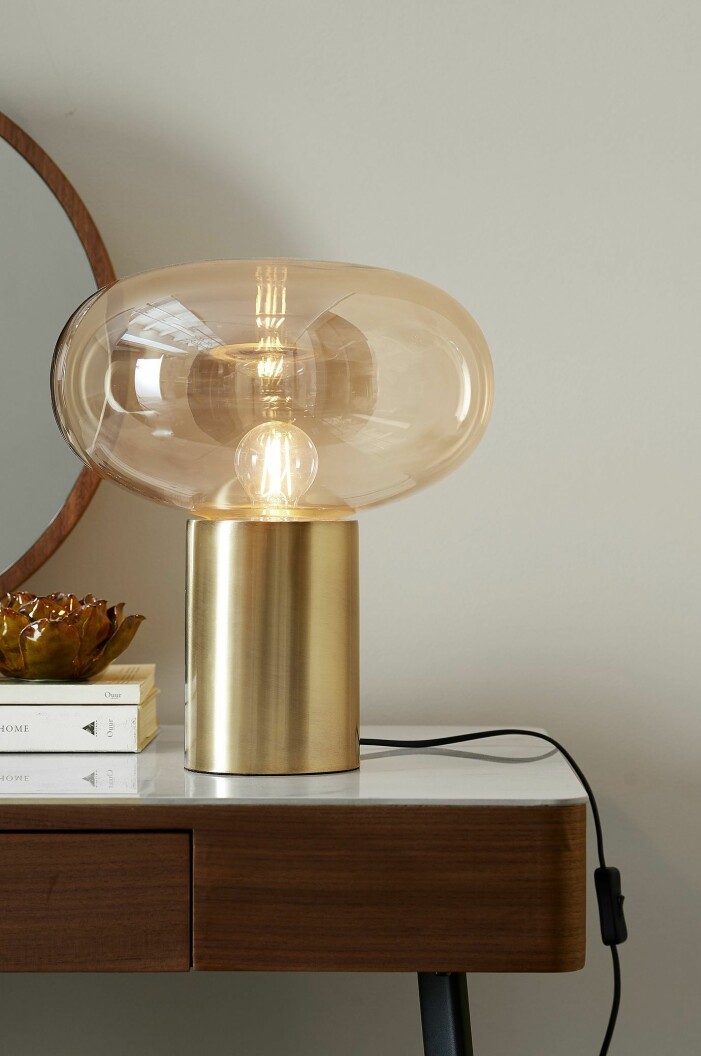 Bordslampa till hemmet
