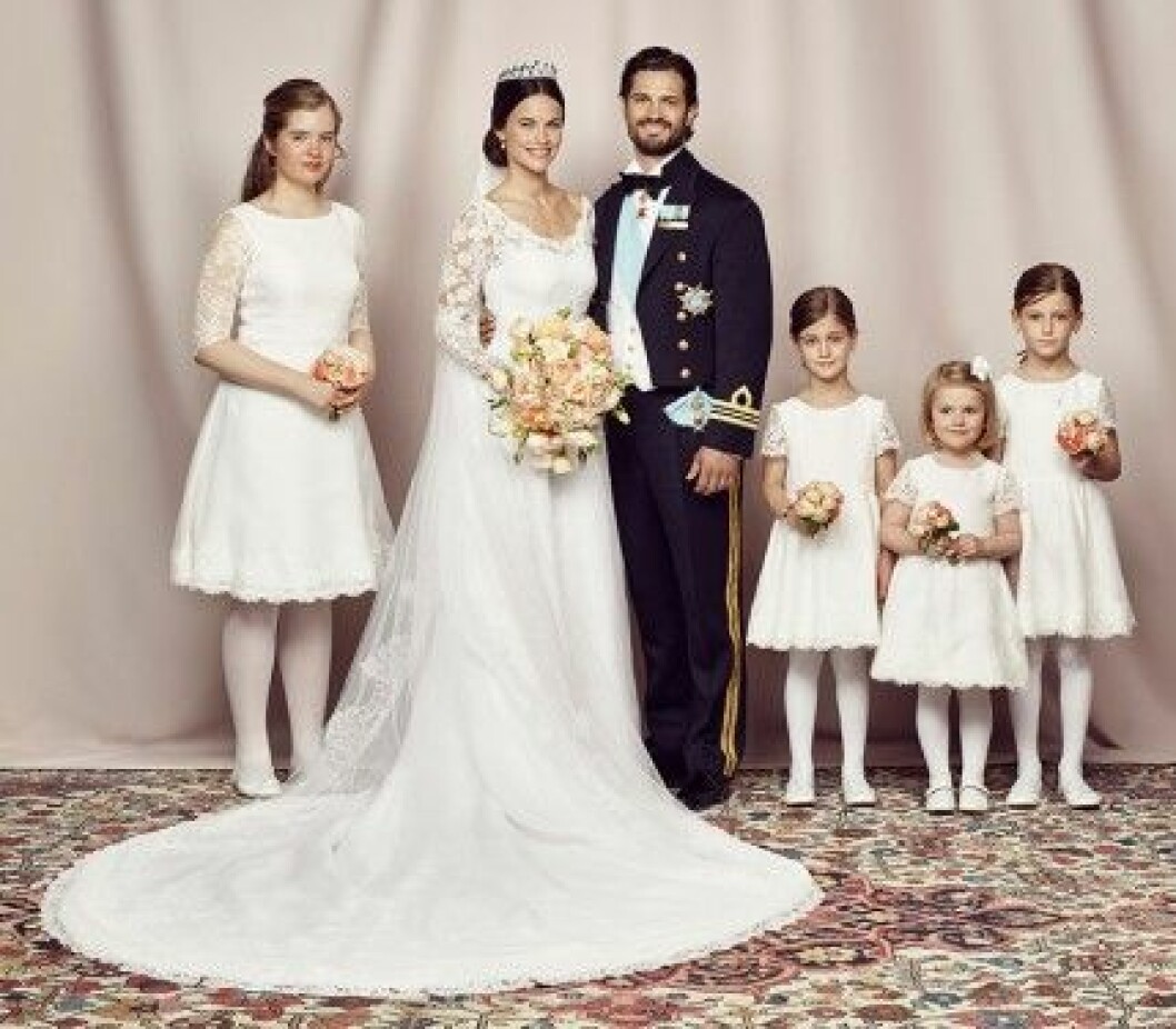 Klicka på bilden om du vill se den större! Prinsessan Sofia, prins Carl Philip och deras brudnäbbar.