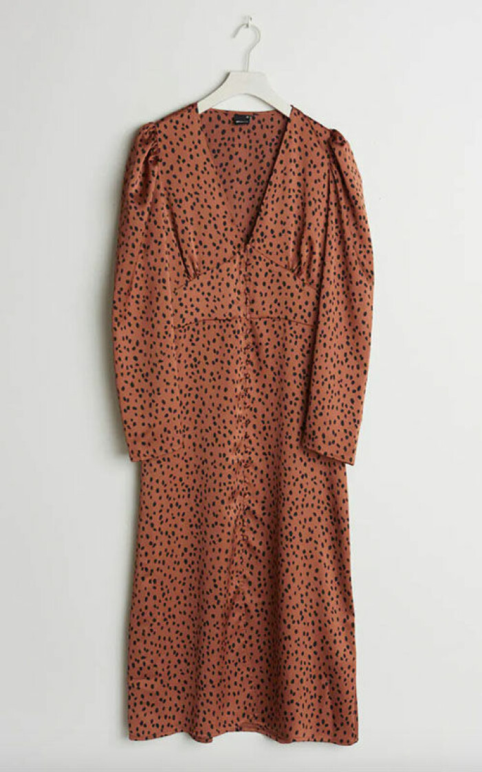 brun-maxiklanning-gina-tricot