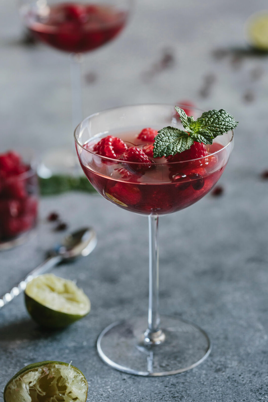 champagne med granatäpple