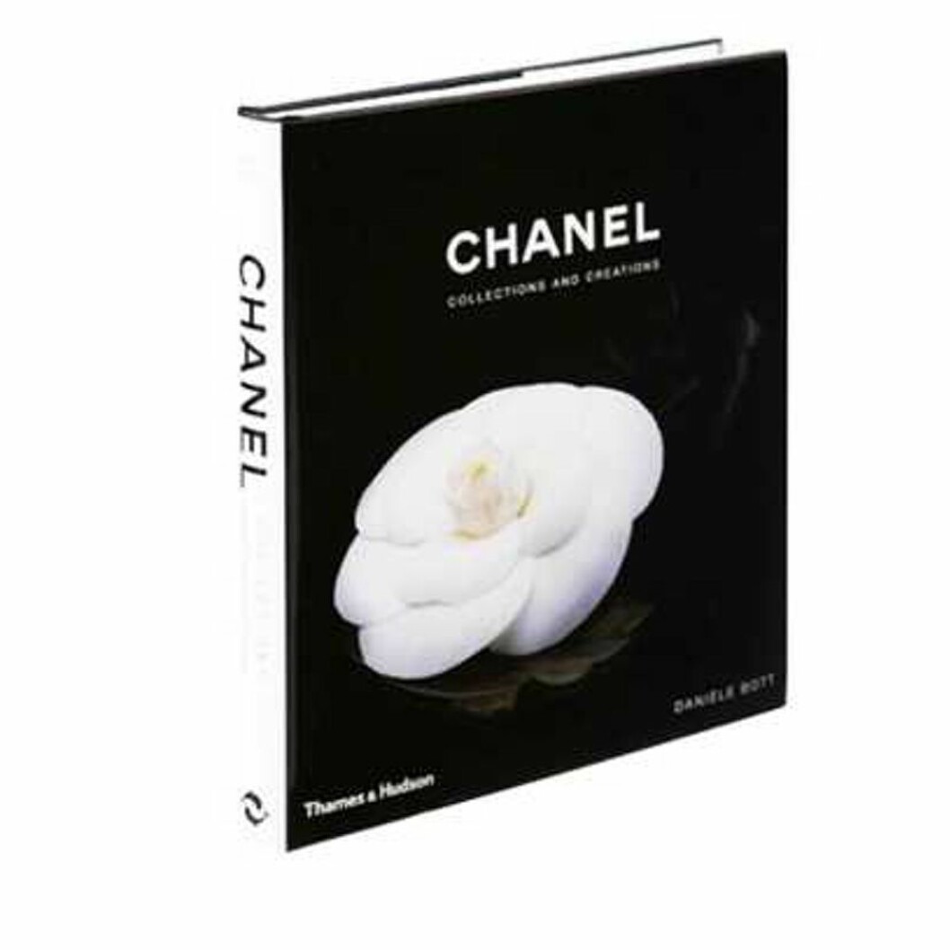Chanel Coffee table book classic