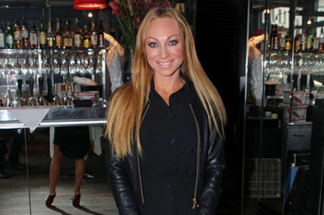 Charlotte älskar Marc Jacobs kavaj. Charlotte älskar Marc Jacobs kavaj.