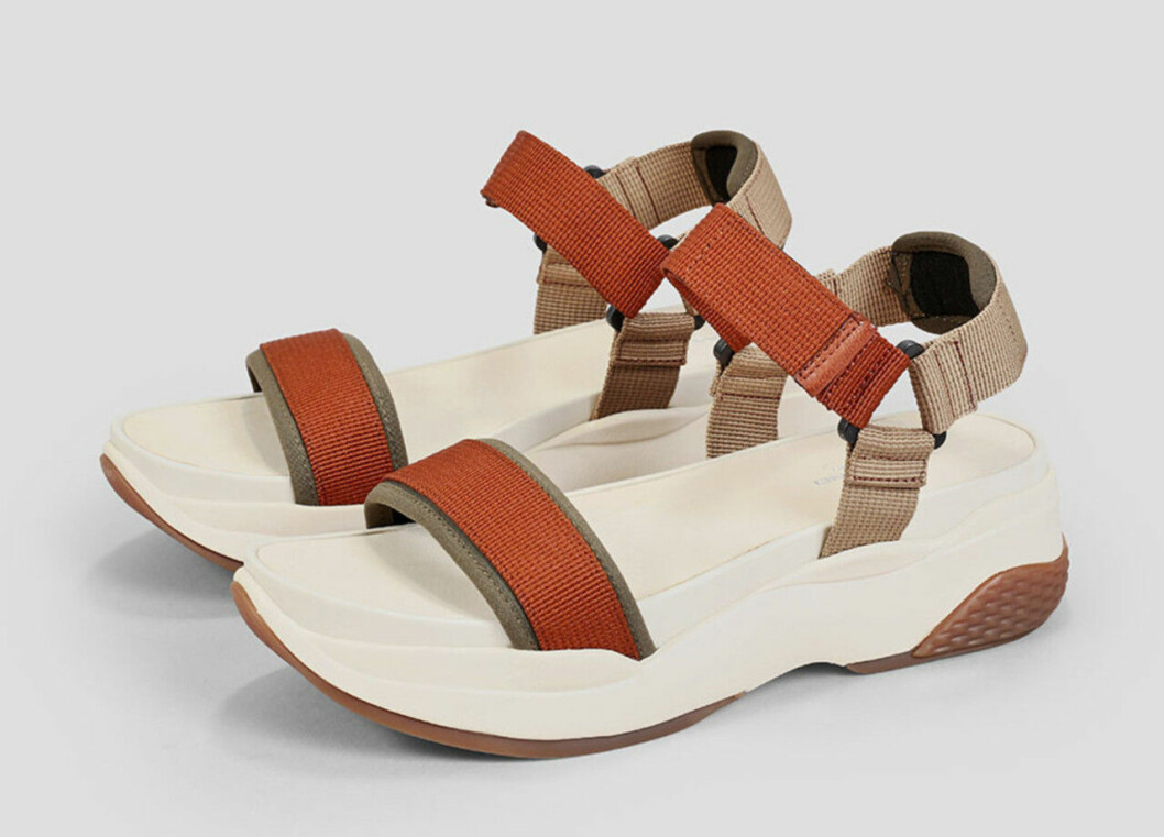 Chunky sandaler med vit sula från Vagabond