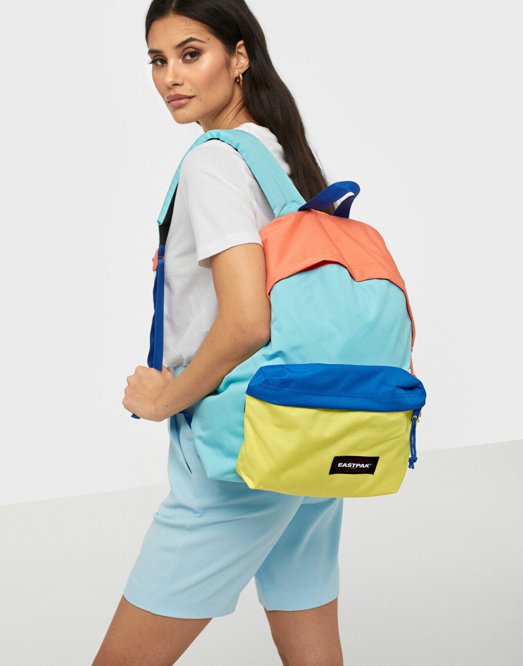 Färgglad ryggsäck från Eastpak