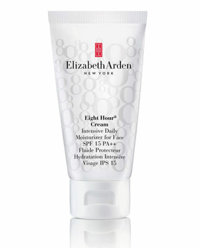 Dagkräm med SPF: elizabeth arden