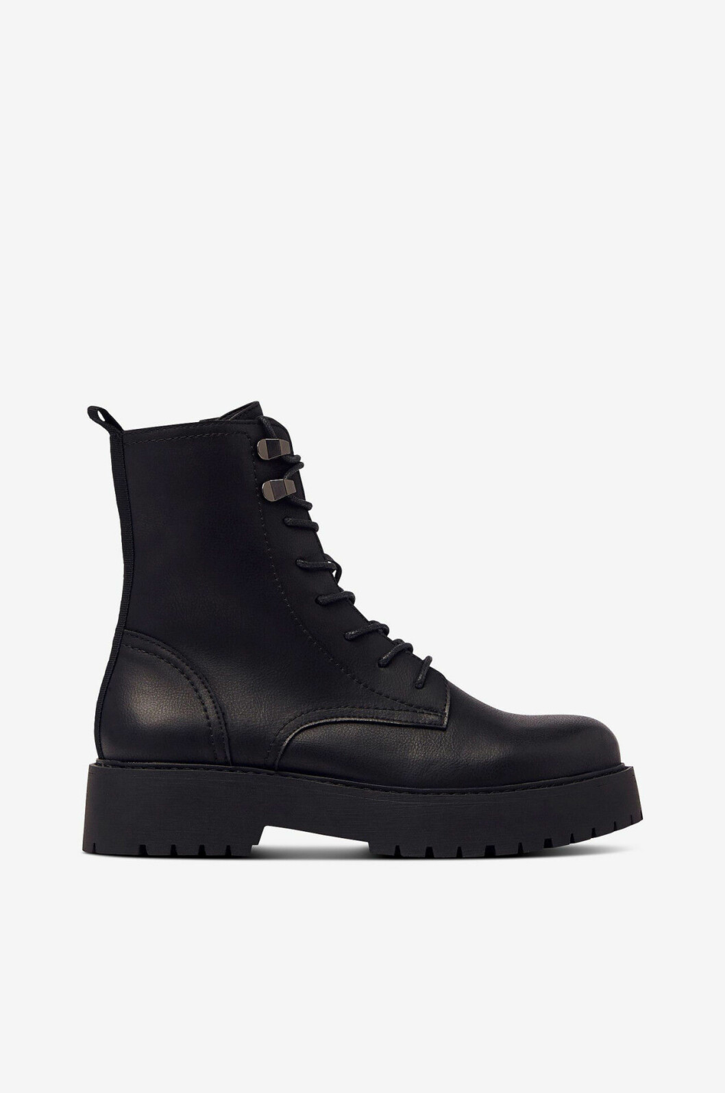 Svarta boots från Ellos