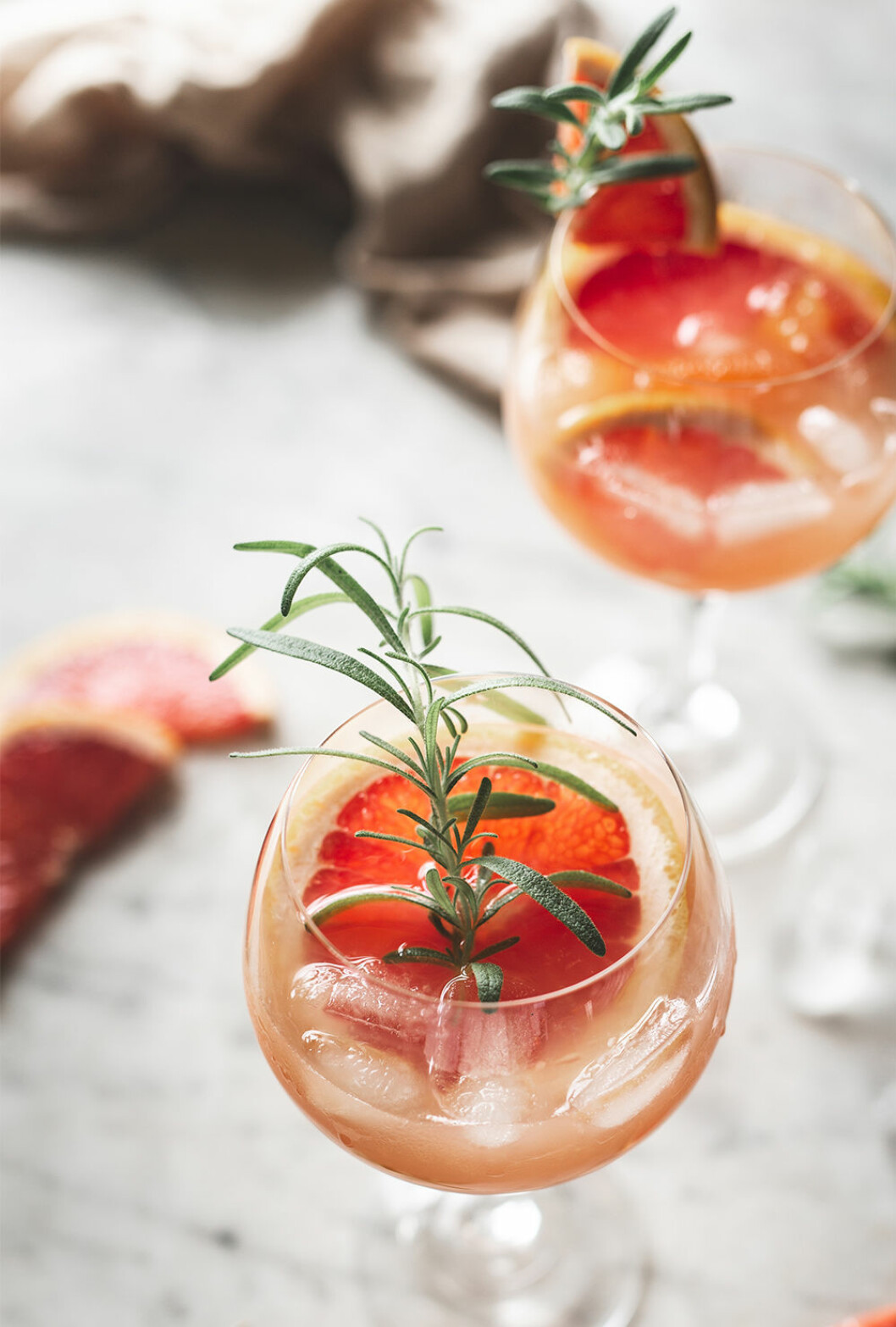 Foto: Cervera Enkel sommardrink med gin och grapefrukt