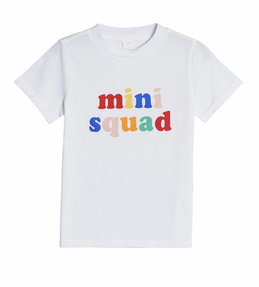 Gina tricot mini barnkollektion vit t-shirt med text
