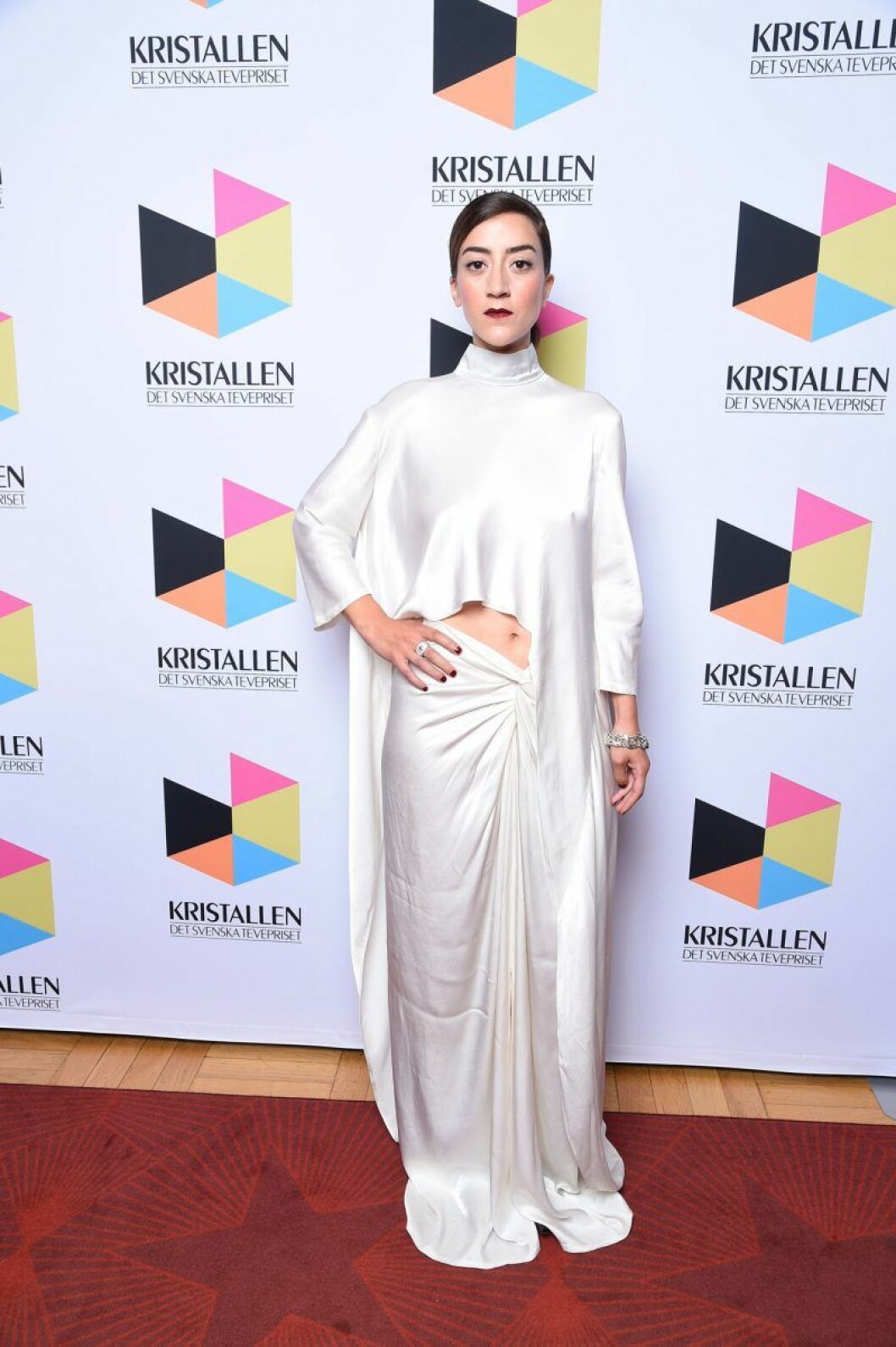 Gizem Erdogan. Gizem Erdogan på röda mattan på Kristallen 2020