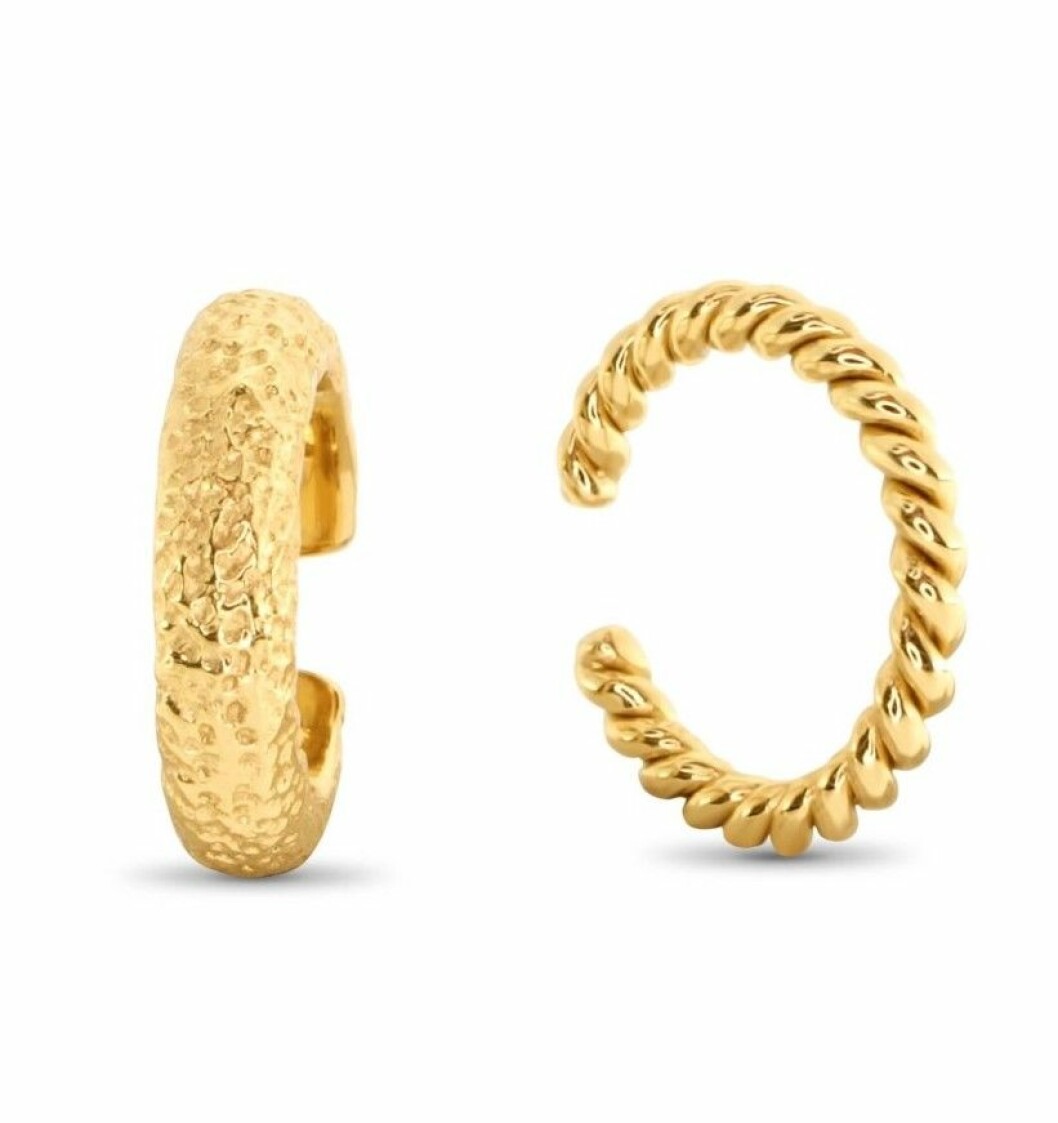 Guldfärgade earcuffs från Safira