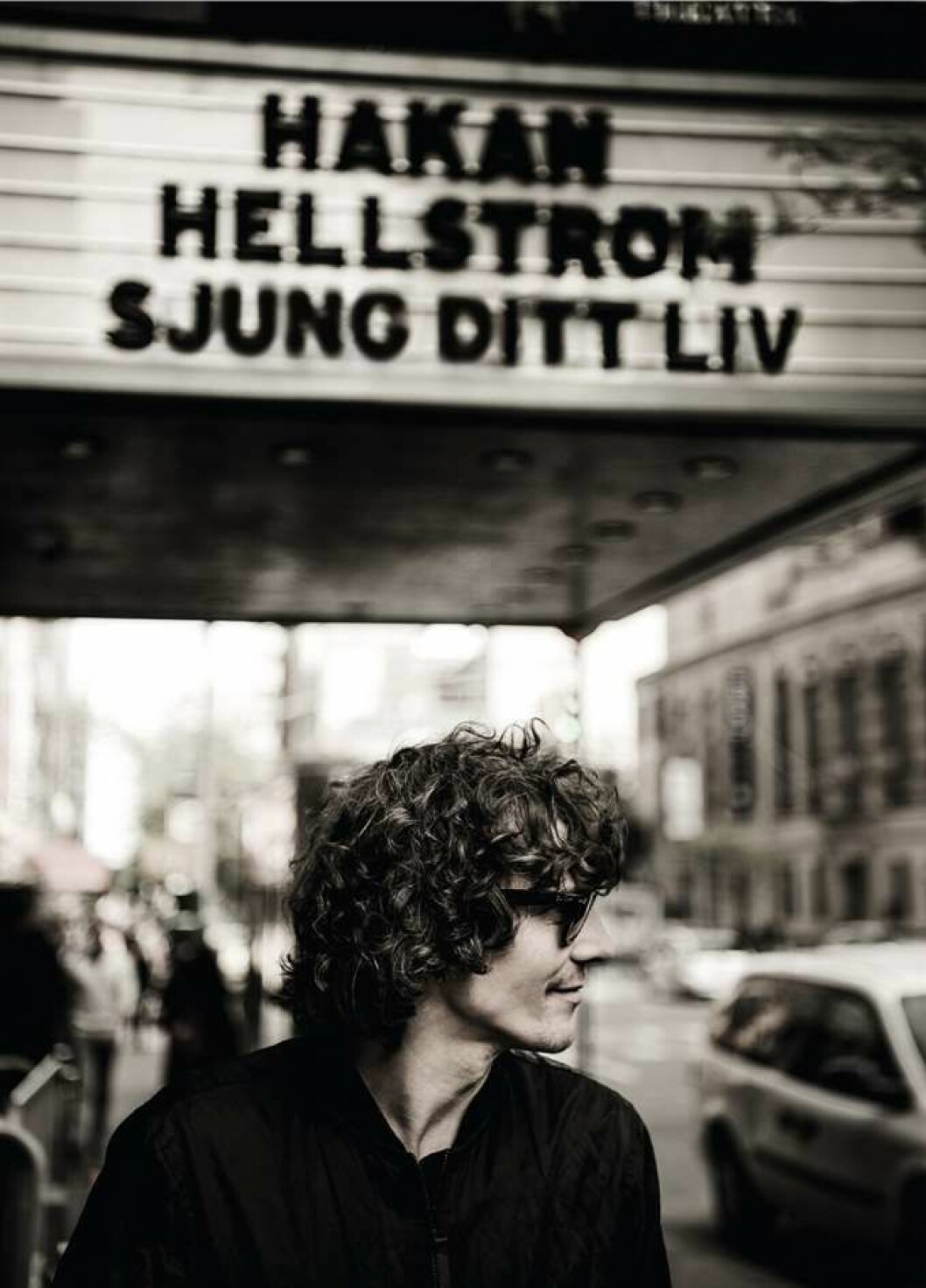 Håkan Hellströms bok ”Sjung ditt liv” är perfekt till musikfantasten. Håkan Hellströms bok "Sjung ditt liv" är perfekt till musikfantasten.