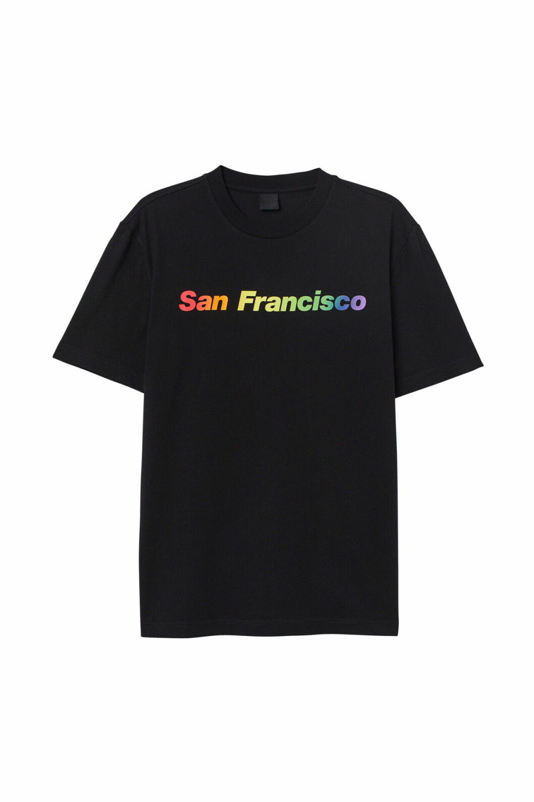 H&M släpper Pridekollektion för 2019 – svart t-shirt med texten San Francisco