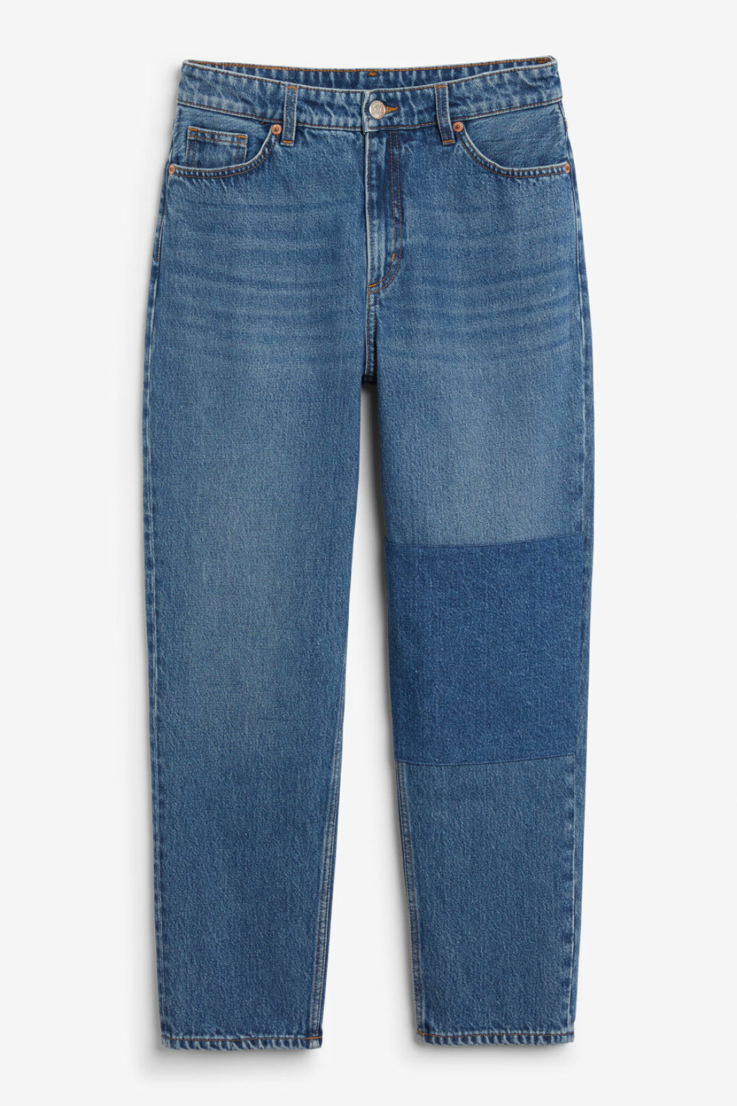 Blå jeans med hög midja