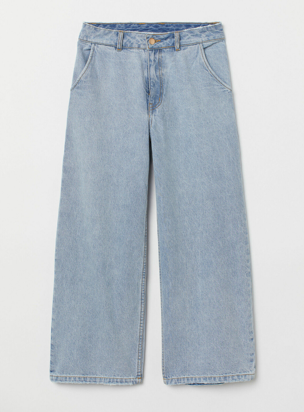 Ljusa jeans till våren 2019