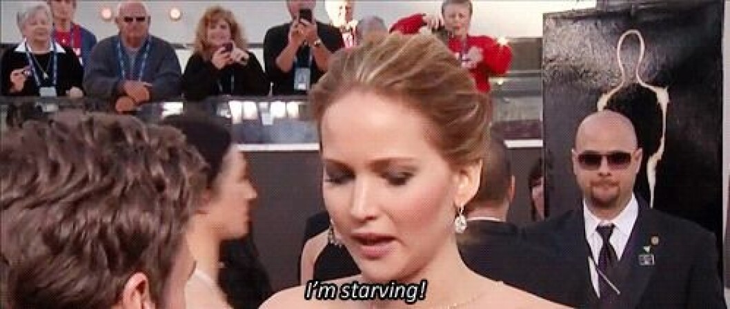 jennifer lawrence oscarsgalan gif