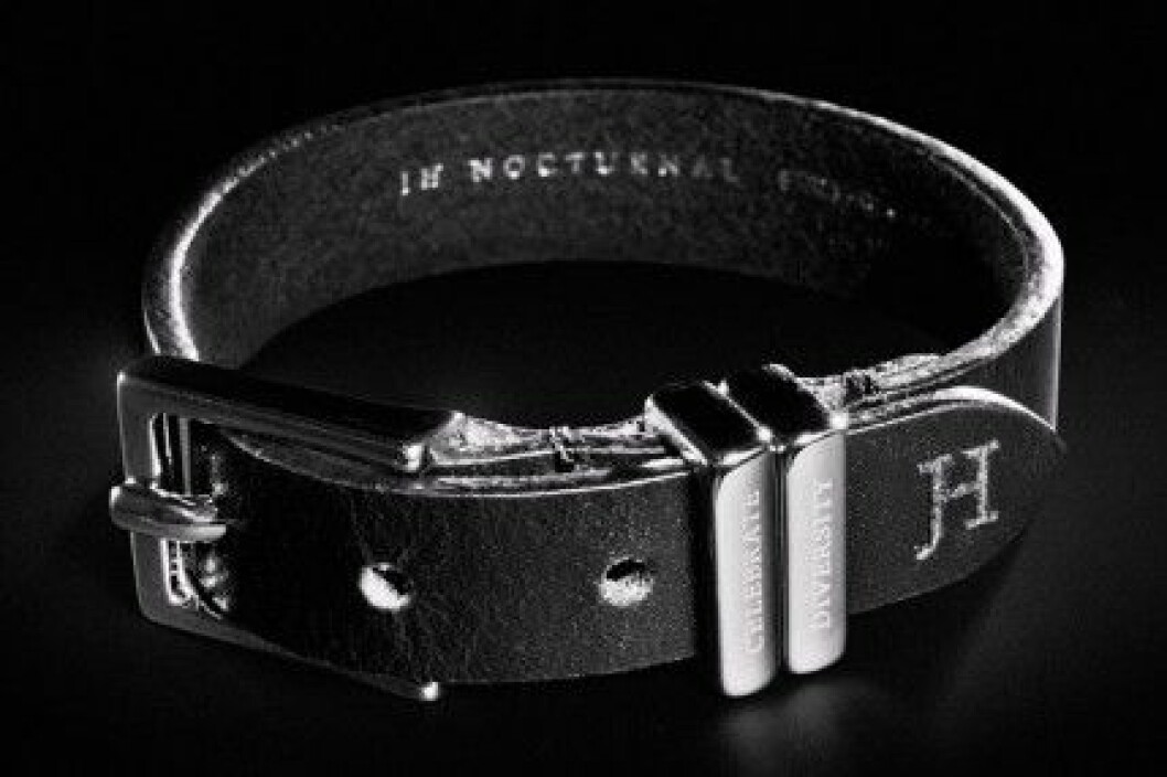 Årets dogtag till Stockholm Pride är ett armband designat av Jessy Heuvelink. Årets dogtag till Stockholm Pride är ett armband designat av Jessy Heuvelink.