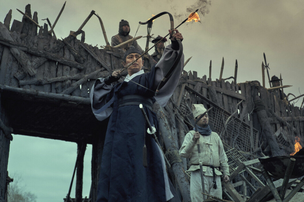 En bild från tv-serien Kingdom på Netflix