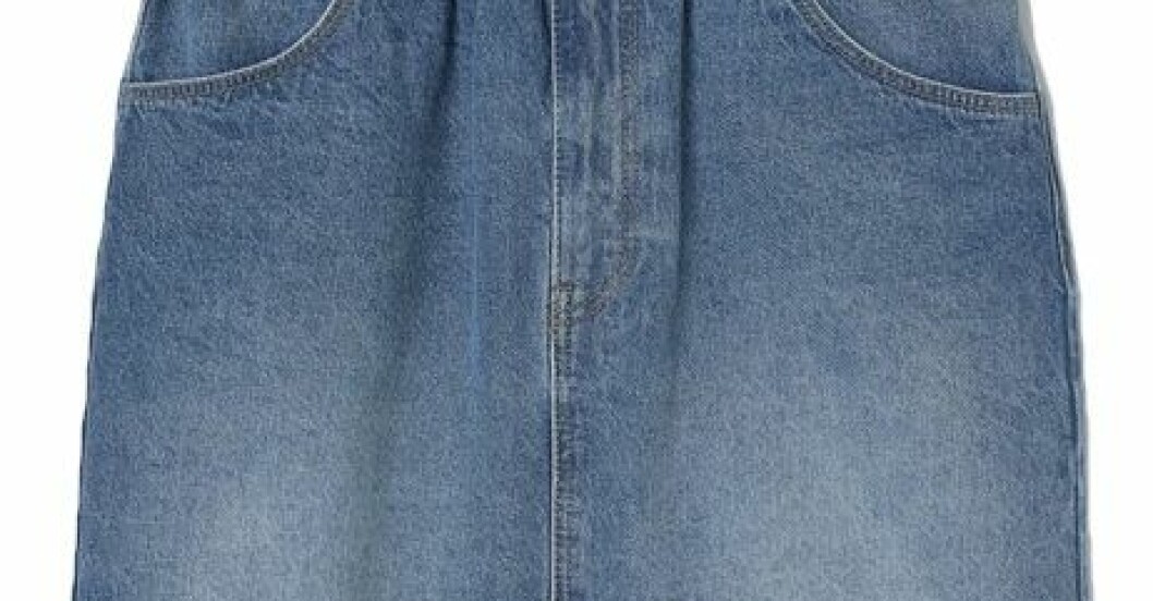 Kort jeanskjol från H&M.