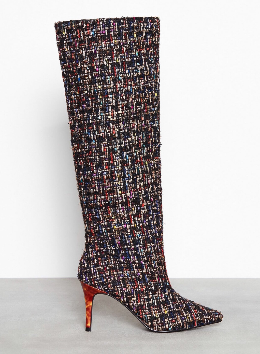 Knähöga boots dam
