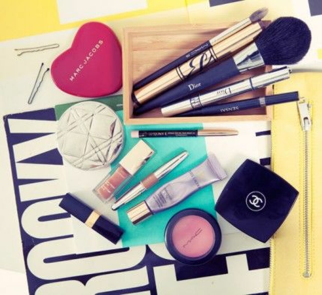 Makeupen: Makeupen: