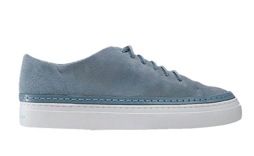 Ljusblå sneakers vårskor till 2019