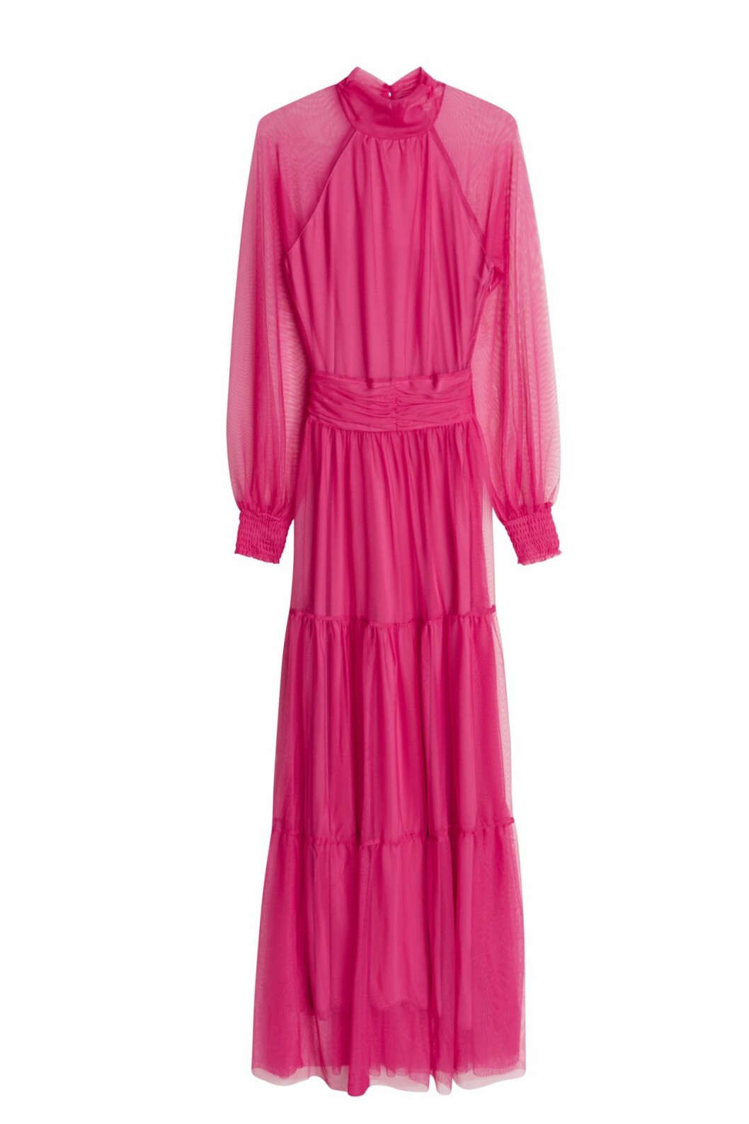 Maja Nilsson Lindelöf släpper kollektion med Gina tricot – rosa maxiklänning