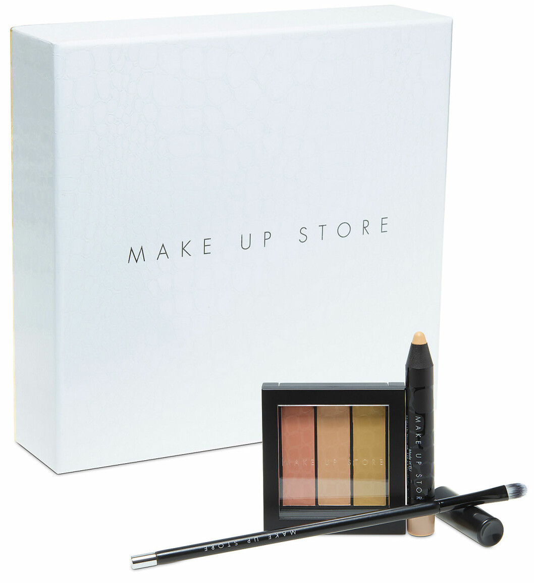 make up store kit concealer