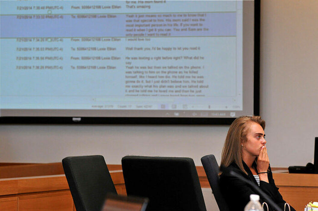 Michelle Carter under sin rättegång i dokumentären <em>I Love You, Now Die</em>. En bild på Michelle Carter under sin rättegång i dokumentären I Love You, Now Die.