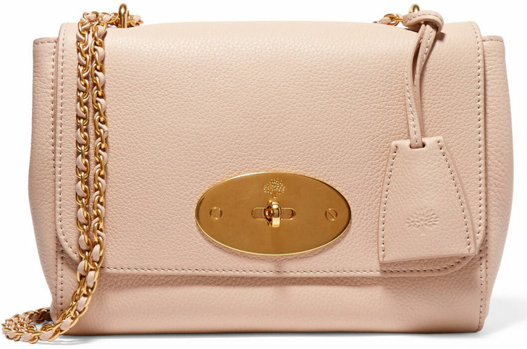 mulberry lily