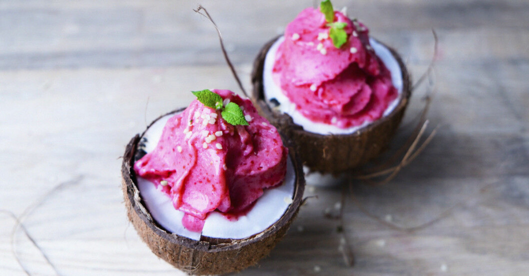 Gör en nyttig och svalkande nice cream (lika gott som glass)