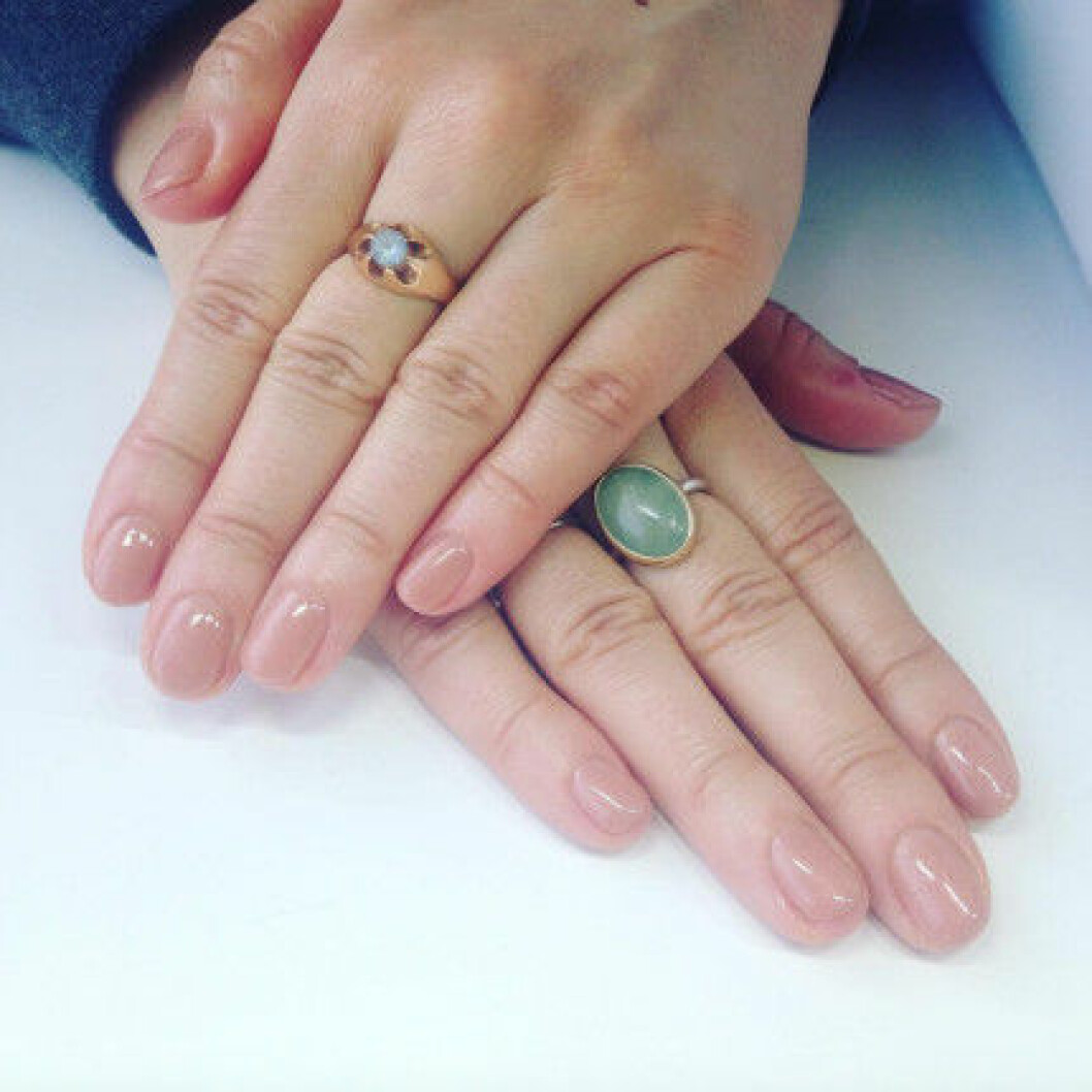 nude naglar gel