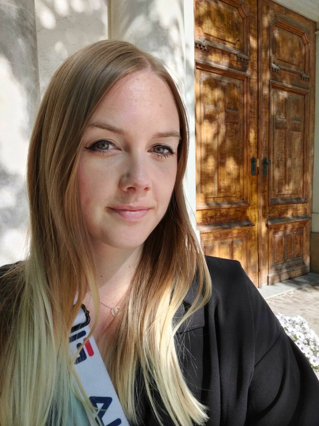Selfiekameran åker fram när den behövs – men ger ibland lite tråkig (läs: korrekt) färgåtergivning. Oneplus 7 Pro Kameratest: Selfie